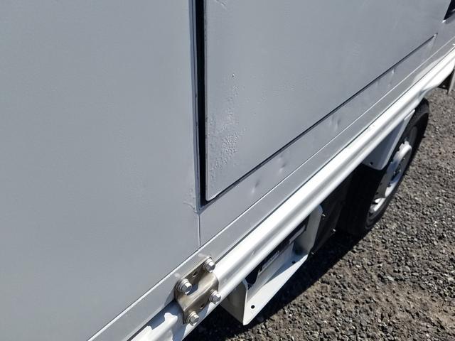 スクラムトラック  冷蔵冷凍車 -5℃設定 オートマ 荷箱リア観音開き 左スライドドア(27枚目)