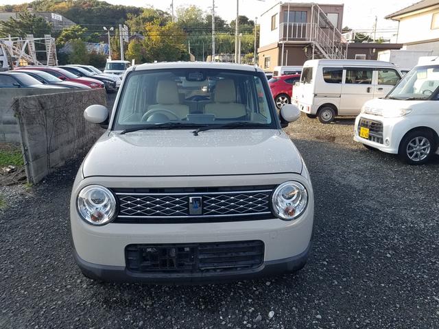 アルトラパン モード　デュアルセンサーブレーキサポート　スマートキー　電格電動ミラー　オートライト　革巻きステアリング　アイドリングストップ　フロントシートヒーター　パーキングセンサー（2枚目）