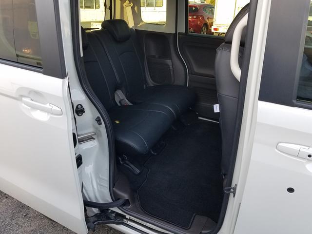 N-BOX G ホンダセンシング スマートキー 路外逸脱抑制機能 オートLEDライト アダプティブクルーズコントロール 電格電動ミラー ETC シートカバー パーキングセンサー CD(28枚目)