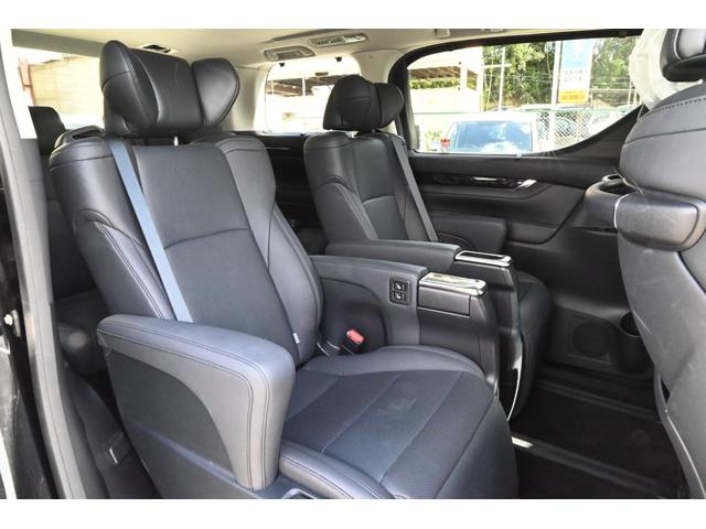 アルファード 2.5S Cパッケージ ワンオーナー 禁煙 モデリスタエアロ サンルーフ バックカメラ Bluetooth 両側電動スライド シートヒーター シートエアコン オットマン ETC 電動シート 衝突軽減 コーナーセンサー LED(56枚目)