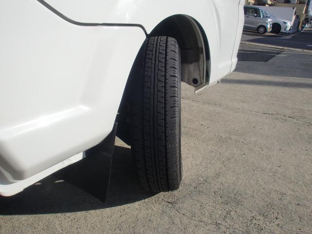 キャリイトラック KCエアコン・パワステ 5F三方開WエアバックABSETC付(6枚目)