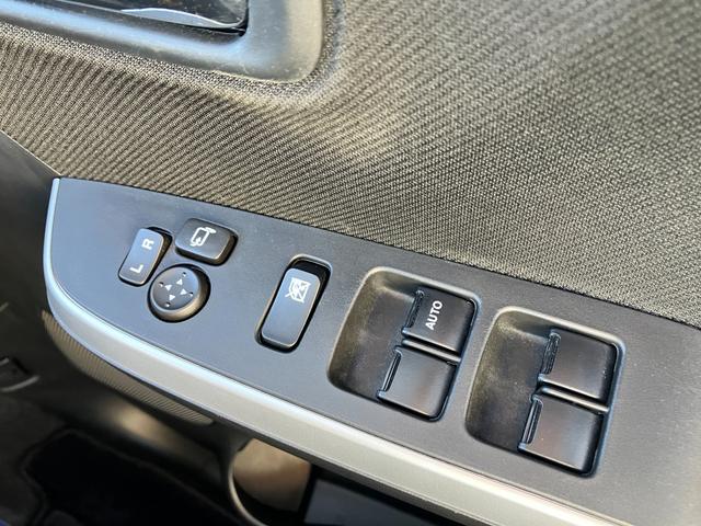 ソリオバンディット バンディット　ＨＹＢＲＩＤ　ＳＶ　ＯＫ保証／ナビ／ＥＴＣ　ＯＫ保証（１２ヶ月・走行無制限）／ナビゲーション／ＥＴＣ／ドライブレコーダー／フルハイブリッド／両側電動スライドドア／ワンオーナー車／シートヒーター／　オートライト　／オートエアコン（32枚目）