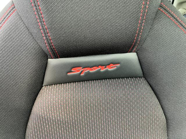スイフトスポーツ スポーツ　４型　　新車保証／ターボ車／衝突軽減ブレーキ　新車保証継承／ターボ車／衝突軽減ブレーキ／アダクティブクルーズコントロール（全車速追従）／オーディオレス車／シートヒーター／オートエアコン／６速オートマチック／試乗車アップ（3枚目）