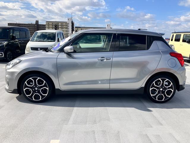 スイフトスポーツ スポーツ　４型　　新車保証／ターボ車／衝突軽減ブレーキ　新車保証継承／ターボ車／衝突軽減ブレーキ／アダクティブクルーズコントロール（全車速追従）／オーディオレス車／シートヒーター／オートエアコン／６速オートマチック／試乗車アップ（8枚目）