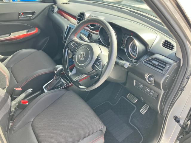 スイフトスポーツ スポーツ　４型　　新車保証／ターボ車／衝突軽減ブレーキ　新車保証継承／ターボ車／衝突軽減ブレーキ／アダクティブクルーズコントロール（全車速追従）／オーディオレス車／シートヒーター／オートエアコン／６速オートマチック／試乗車アップ（9枚目）