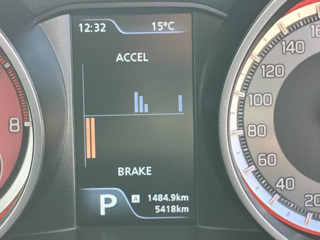 スイフトスポーツ スポーツ　４型　　新車保証／ターボ車／衝突軽減ブレーキ　新車保証継承／ターボ車／衝突軽減ブレーキ／アダクティブクルーズコントロール（全車速追従）／オーディオレス車／シートヒーター／オートエアコン／６速オートマチック／試乗車アップ（31枚目）