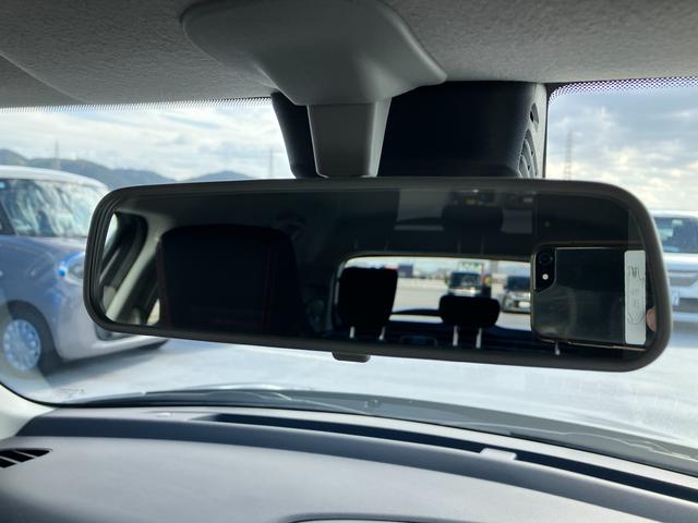 スイフトスポーツ スポーツ　４型　　新車保証／ターボ車／衝突軽減ブレーキ　新車保証継承／ターボ車／衝突軽減ブレーキ／アダクティブクルーズコントロール（全車速追従）／オーディオレス車／シートヒーター／オートエアコン／６速オートマチック／試乗車アップ（37枚目）