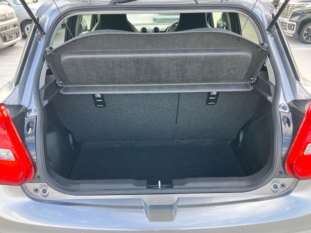 スイフトスポーツ スポーツ　４型　　新車保証／ターボ車／衝突軽減ブレーキ　新車保証継承／ターボ車／衝突軽減ブレーキ／アダクティブクルーズコントロール（全車速追従）／オーディオレス車／シートヒーター／オートエアコン／６速オートマチック／試乗車アップ（49枚目）