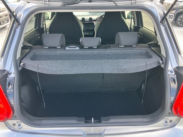 スイフトスポーツ スポーツ　４型　　新車保証／ターボ車／衝突軽減ブレーキ　新車保証継承／ターボ車／衝突軽減ブレーキ／アダクティブクルーズコントロール（全車速追従）／オーディオレス車／シートヒーター／オートエアコン／６速オートマチック／試乗車アップ（50枚目）