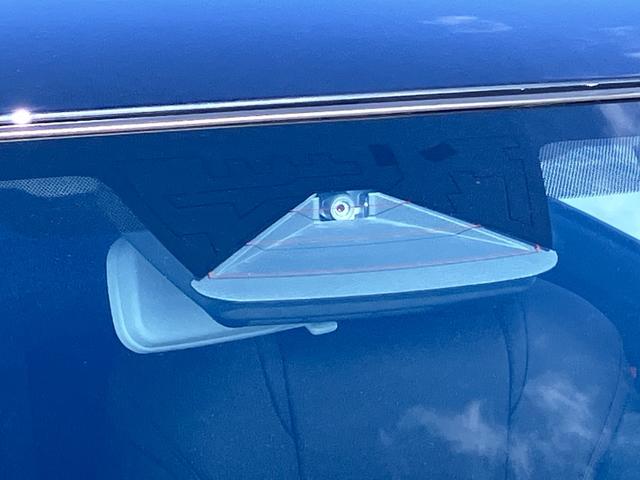 フロンクス 1型 新車保証/衝突軽減ブレーキ/全方位モニターナビ 新車保証継承/衝突軽減ブレーキ/全方位モニターナビ/試乗車アップ車両/電動パーキングブレーキ/シートヒーター/スズキコネクト対応/LEDヘッドライト/ワイヤレス充電器(2枚目)