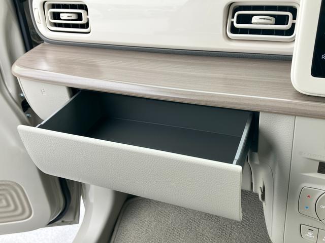 ���S�ŉ��K�ȃJ�[���C�t���߂����Ă����������߂ɁA�X�Y�L�ԂɌo���L�x�ȃT�[�r�X�X�^�b�t�����Ȃ��̂��N���}�𐮔����܂��I