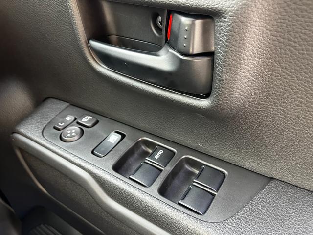 ���X�̂��x�������y�������N���}�̔������w������v�����x�I���S�[���̂����ȃ����b�g�������ς��􁦑ΏۂłȂ��ԗ����������܂��B�ڂ����͒��ÎԃX�^�b�t�ɂ��⍇�����������B