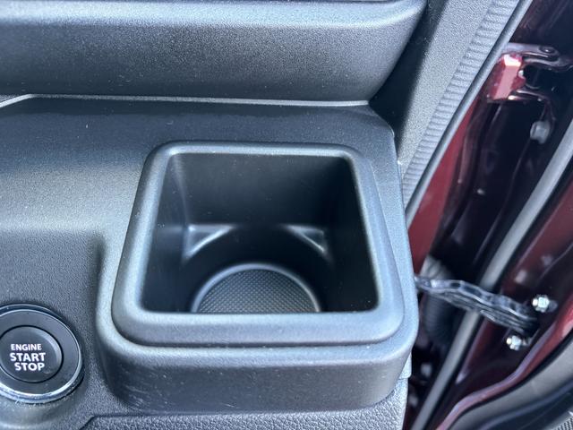 用品も様々な商品を取り揃えております。