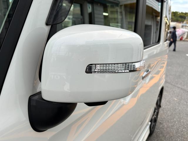 スペーシアカスタム カスタム HYBRID XS 2型 全方位モニター付 LED デュアルカメラブレーキ|後席両側ワンアクションパワースライド|アダプティブクルーズコントロール|LEDヘッドランプ|スリムサーキュレーター|15インチアルミホイール|シートヒーター|(26枚目)