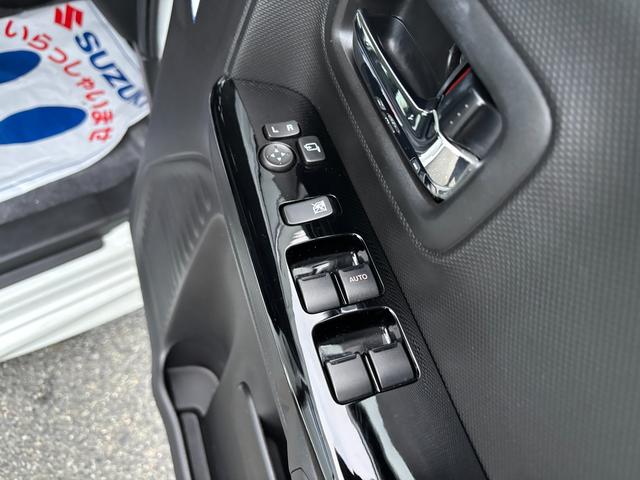 スペーシアカスタム カスタム HYBRID XS 2型 全方位モニター付 LED デュアルカメラブレーキ|後席両側ワンアクションパワースライド|アダプティブクルーズコントロール|LEDヘッドランプ|スリムサーキュレーター|15インチアルミホイール|シートヒーター|(36枚目)