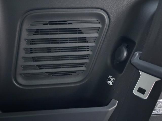 スペーシアカスタム カスタム HYBRID XS 2型 全方位モニター付 LED デュアルカメラブレーキ|後席両側ワンアクションパワースライド|アダプティブクルーズコントロール|LEDヘッドランプ|スリムサーキュレーター|15インチアルミホイール|シートヒーター|(70枚目)