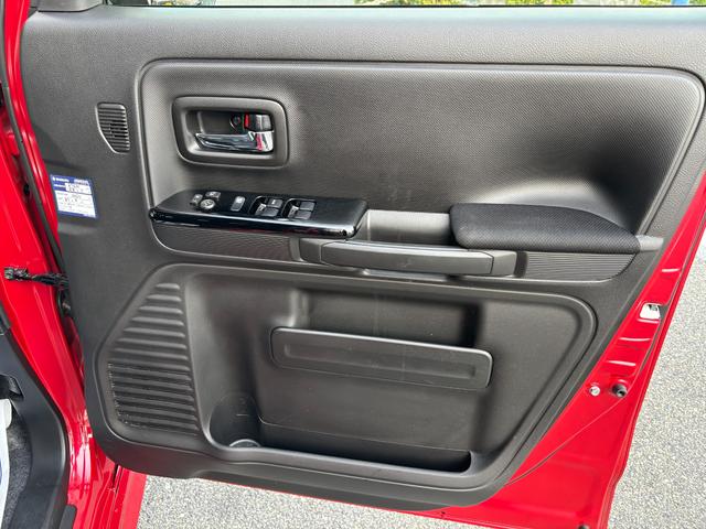 スペーシアカスタム カスタム HYBRID XS 2型 衝突被害軽減ブレーキ デュアルカメラブレーキ|後席両側ワンアクションパワースライド|LEDヘッドランプ|15インチアルミホイール|アダプティブクルーズコントロール|スリムサーキュレーター|(33枚目)