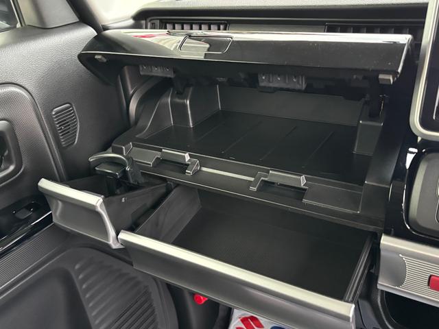 スペーシアカスタム カスタム HYBRID XS 2型 後席両側パワースライド デュアルカメラブレーキ|アダプティブクルーズコントロール|LEDヘッドランプ|スリムサーキュレーター|15インチアルミホイール|プレミアムUV&IRカットガラス(フロントドア)|(17枚目)