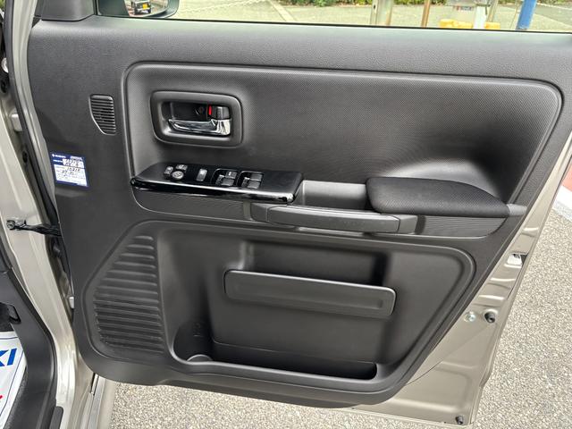 スペーシアカスタム カスタム HYBRID XS 2型 後席両側パワースライド デュアルカメラブレーキ|アダプティブクルーズコントロール|LEDヘッドランプ|スリムサーキュレーター|15インチアルミホイール|プレミアムUV&IRカットガラス(フロントドア)|(33枚目)