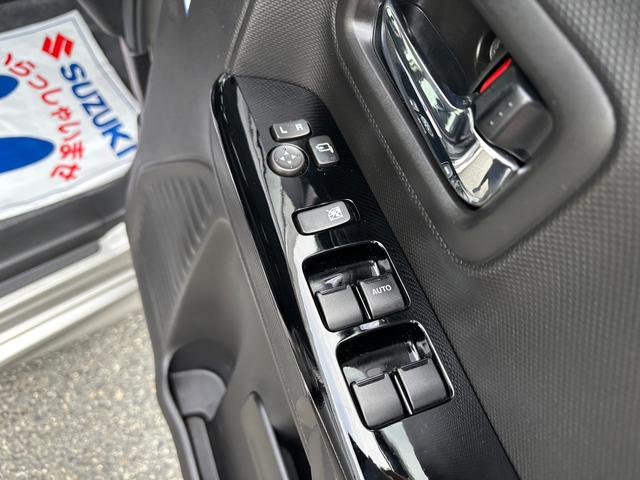 スペーシアカスタム カスタム HYBRID XS 2型 後席両側パワースライド デュアルカメラブレーキ|アダプティブクルーズコントロール|LEDヘッドランプ|スリムサーキュレーター|15インチアルミホイール|プレミアムUV&IRカットガラス(フロントドア)|(34枚目)