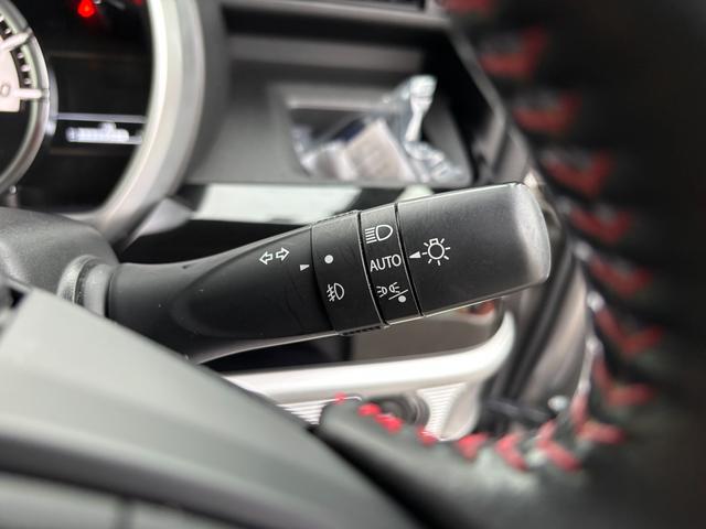 スペーシアカスタム カスタム HYBRID XS 2型 後席両側パワースライド デュアルカメラブレーキ|アダプティブクルーズコントロール|LEDヘッドランプ|スリムサーキュレーター|15インチアルミホイール|プレミアムUV&IRカットガラス(フロントドア)|(42枚目)