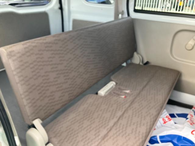 エブリイ PA 6型 後席両側スライドドア ハロゲンヘッドランプ エアコン|パワーステアリング|ハロゲンヘッドランプ|UVカット機能付フロントドアガラス|スモークガラス|AM/FMラジオ|(14枚目)