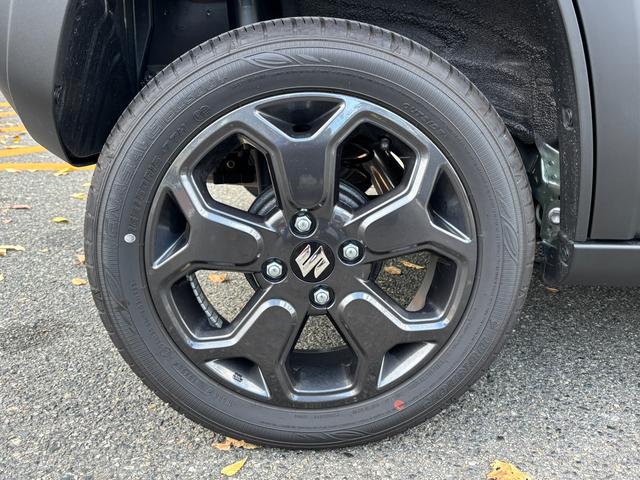 ハスラー タフワイルドターボ　３型　衝突被害軽減ブレーキ　全方位ナビ　デュアルカメラブレーキ｜ＬＥＤヘッドランプ｜リモート格納式ドアミラー｜３６０°プレミアムＵＶ＆ＩＲカットガラス｜キーレスプッシュスタートシステム｜１５インチアルミホイール｜ルーフレール｜（21枚目）