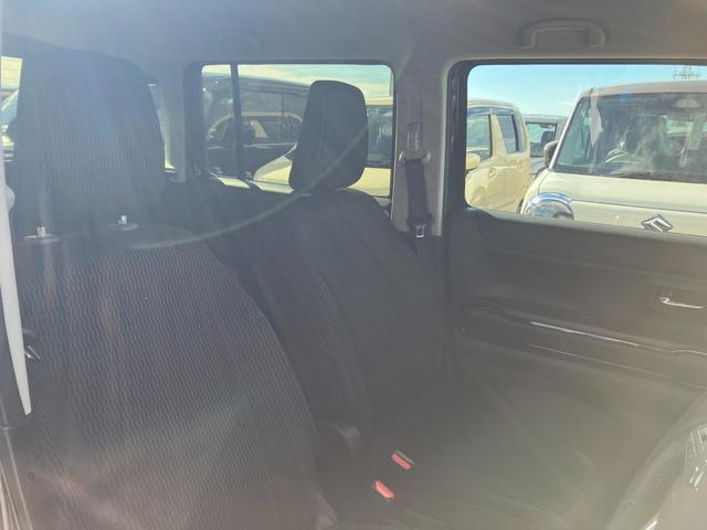 ハスラー ＨＹＢＲＩＤ　Ｘ　３型　衝突被害軽減ブレーキ　全方位ナビ　デュアルカメラブレーキ｜ＬＥＤヘッドランプ｜リモート格納式ドアミラー｜３６０°プレミアムＵＶ＆ＩＲカットガラス｜キーレスプッシュスタートシステム｜１５インチアルミホイール｜（13枚目）