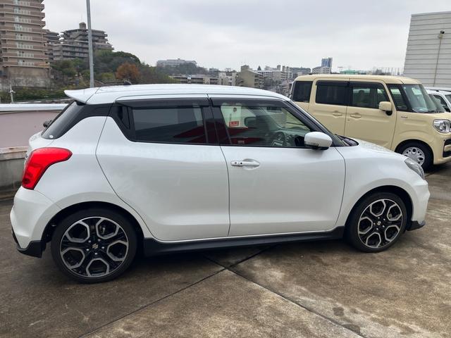 スイフトスポーツ スポーツ　２型　衝突被害軽減ブレーキ　ＬＥＤヘッドランプ　デュアルセンサーブレーキ｜後退時ブレーキサポート｜アダプティブクルーズコントロール｜ＬＥＤヘッドランプ｜フルオートエアコン｜キーレスプッシュスタート｜リモート格納式ドアミラー｜（31枚目）