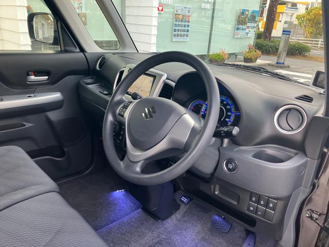 スペーシア Ｘリミテッド　ＭＫ３２型　　２ＷＤ　ＣＶＴ　電動スライドドア　レーダーブレーキ｜ディスチャージヘッドランプ｜フルオートエアコン｜リモート格納式ドアミラー｜後席両側ワンアクションパワースライド｜プレミアムＵＶ＆ＩＲカットガラス（フロントドア）｜（15枚目）
