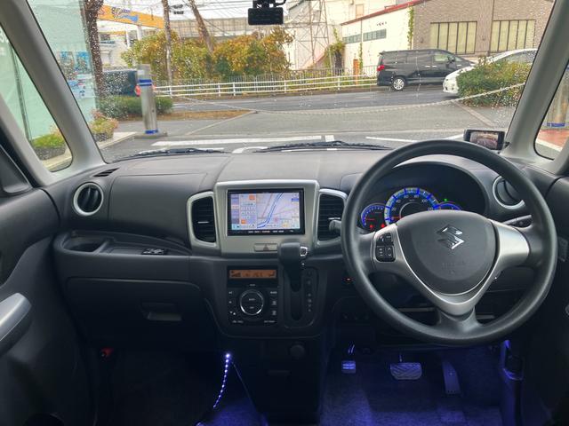 スペーシア Ｘリミテッド　ＭＫ３２型　　２ＷＤ　ＣＶＴ　電動スライドドア　レーダーブレーキ｜ディスチャージヘッドランプ｜フルオートエアコン｜リモート格納式ドアミラー｜後席両側ワンアクションパワースライド｜プレミアムＵＶ＆ＩＲカットガラス（フロントドア）｜（53枚目）