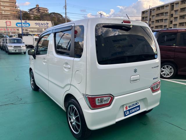 ワゴンＲ ＨＹＢＲＩＤ　ＦＸ　フルオートエアコン　キーレスエントリー　マイルドハイブリッド｜電動格納式ドアミラー｜運転席シートヒーター｜助手席シートアンダーボックス｜左右独立リヤシートスライド＆リクライニング｜ハロゲンヘッドランプ｜（9枚目）
