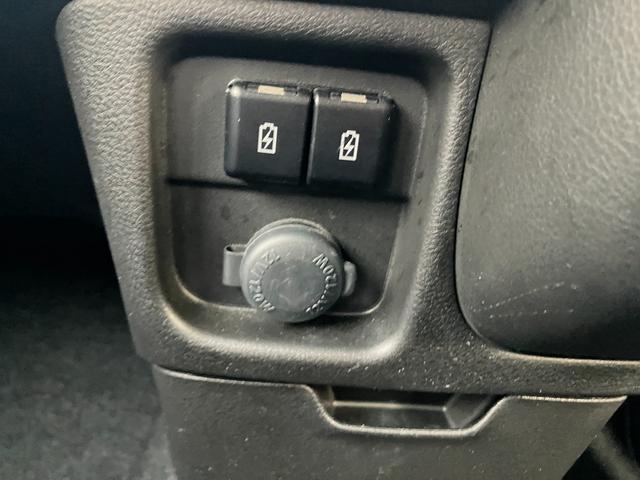 ソリオ ＨＹＢＲＩＤ　ＭＸ　衝突被害軽減ブレーキ　ハロゲンライト　デュアルカメラブレーキ｜後退時ブレーキサポート｜後席左側ワンアクションパワースライド｜ハロゲンヘッドランプ｜オートライトシステム｜アダプティブクルーズコントロール｜（29枚目）