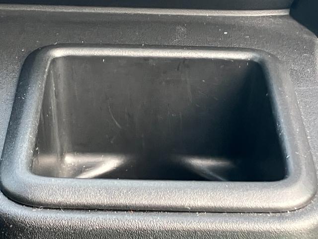 ソリオ ＨＹＢＲＩＤ　ＭＸ　衝突被害軽減ブレーキ　ハロゲンライト　デュアルカメラブレーキ｜後退時ブレーキサポート｜後席左側ワンアクションパワースライド｜ハロゲンヘッドランプ｜オートライトシステム｜アダプティブクルーズコントロール｜（31枚目）