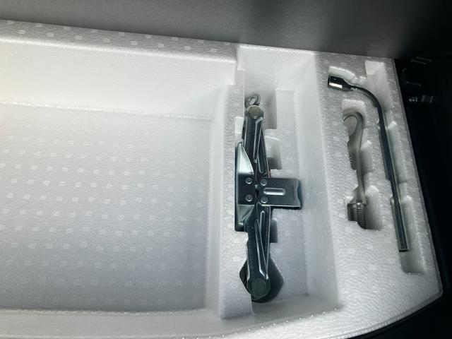 ソリオ ＨＹＢＲＩＤ　ＭＸ　衝突被害軽減ブレーキ　ハロゲンライト　デュアルカメラブレーキ｜後退時ブレーキサポート｜後席左側ワンアクションパワースライド｜ハロゲンヘッドランプ｜オートライトシステム｜アダプティブクルーズコントロール｜（63枚目）