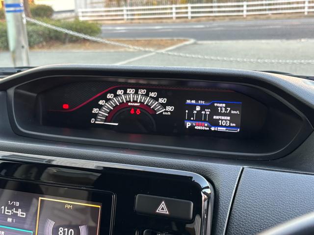 ソリオバンディット バンディット　ＨＹＢＲＩＤ　ＭＶ　全方位モニター付ナビ　デュアルカメラブレーキ｜後席両側ワンアクションパワースライド｜ＬＥＤヘッドランプ｜アダプティブクルーズコントロール｜シートヒーター｜センターウォークスルー｜１５インチアルミホイール｜（11枚目）