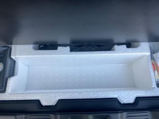 スペーシア ＨＹＢＲＩＤ　Ｘ　ＭＫ５３Ｓ　衝突被害軽減ブレーキ　ＬＥＤ　デュアルセンサーブレーキ｜ヘッドアップディスプレイ｜ＬＥＤヘッドランプ｜後席両側ワンアクションパワースライドドア｜運転席シートヒーター｜リモート格納式ドアミラー｜（58枚目）