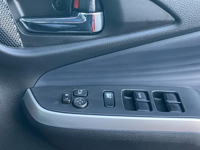 �[�Ԍ�̃A�t�^�[�T�[�r�X�����C���������B�I�C�������A�_�����Z�b�g�ɂȂ����A�����e�i���X�p�b�N�����p�ӂ��Ă���܂��B