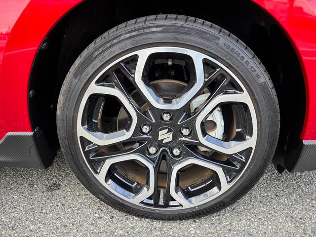 �t�b�g���[�N�̌y���A�^�]���N���N�̑����B�^�C���̍a���A�܂��܂��I���킵���̓X�^�b�t�ցB