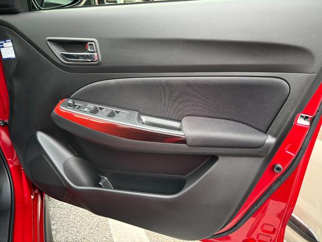 �X�Y�L���̕��ɒ��ÎԂ̎ԗ������������������ɂ��肪�Ƃ��������܂��B���Ђ̓X�Y�L���c�̑㗝�X�ł��B�����ɂP�X���_�W�J���Ă���܂��B