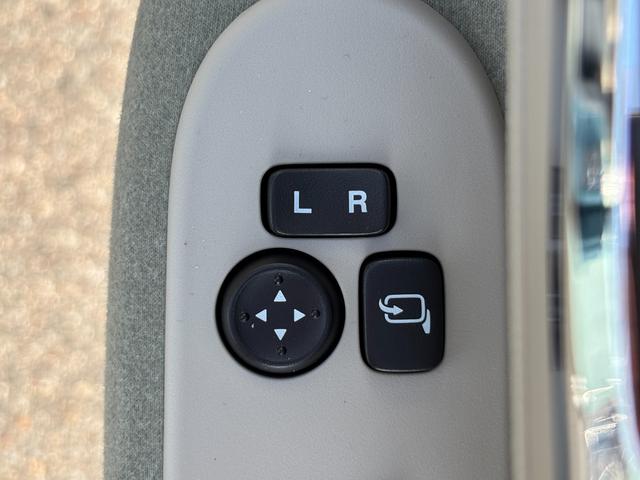 アルトラパン Ｘ　５型　衝突被害軽減ブレーキ　ＬＥＤヘッドランプ　デュアルカメラブレーキ｜全方位モニター用カメラパッケージ｜シートヒーター｜ナノイー搭載フルオートエアコン｜３６０°プレミアムＵＶ＆ＩＲカットガラス｜リモート格納式ドアミラー｜（31枚目）