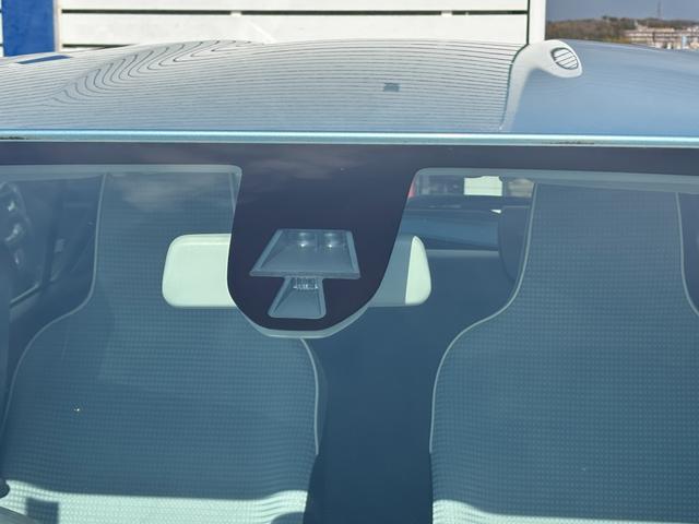 アルト Ｓ　衝突被害軽減ブレーキ　ＣＤプレーヤー　キーレスエントリー　レーダーブレーキサポート｜誤発進抑制機能｜マニュアルエアコン｜電動格納ドアミラー｜パワーウィンドー｜運転席シートヒーター｜スモークガラス（リヤドア・バックドア）｜エネチャージ｜（5枚目）