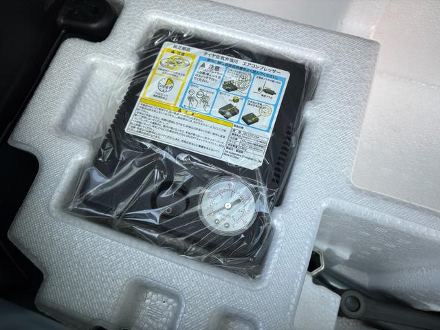 アルト Ｓ　衝突被害軽減ブレーキ　ＣＤプレーヤー　キーレスエントリー　レーダーブレーキサポート｜誤発進抑制機能｜マニュアルエアコン｜電動格納ドアミラー｜パワーウィンドー｜運転席シートヒーター｜スモークガラス（リヤドア・バックドア）｜エネチャージ｜（42枚目）