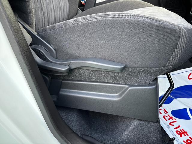 ソリオ ＨＹＢＲＩＤ　ＭＺ　バックカメラ付きナビ　両側電動Ｓドア　デュアルカメラブレーキ｜後退時ブレーキサポート｜アダプティブクルーズコントロール｜フルオートエアコン｜シートヒーター｜ヘッドアップディスプレイ｜スリムサーキュレーター｜（37枚目）