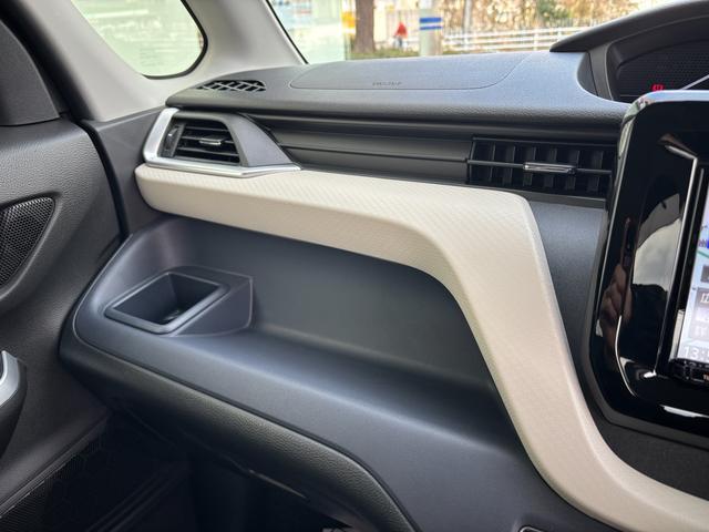 �X�Y�L���̕��ɒ��ÎԂ̎ԗ������������������ɂ��肪�Ƃ��������܂��B���Ђ̓X�Y�L���c�̑㗝�X�ł��B�����ɂP�X���_�W�J���Ă���܂��B