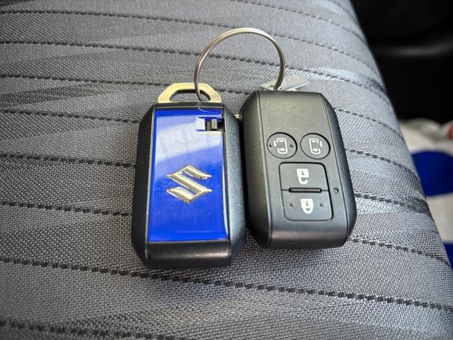 ���������Ԃ���A�l�C�̒��ÎԁB���Б��W���䐔�R�O�O��I�L�x�ȍ݌ɂ��炨�q�l�ɂ҂�����̂P������T���������܂��B