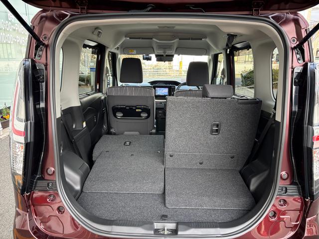 ���ЁA�����X���������D���҂����Ă���܂��B