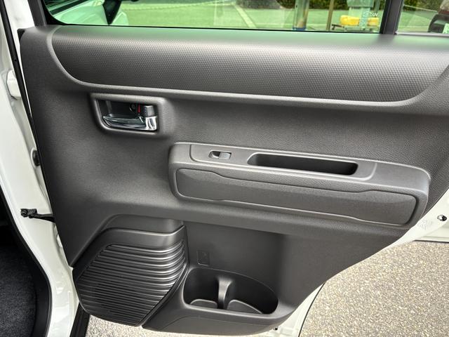 ハスラー Ｊスタイル　全方位モニター付ナビ　ＬＥＤヘッドランプ　デュアルカメラブレーキ｜アダプティブクルーズコントロール｜専用メッキフロントグリル｜ルーフレール｜３６０°プレミアムＵＶ＆ＩＲカットガラス｜ナノイー搭載フルオートエアコン｜シートヒーター｜（59枚目）