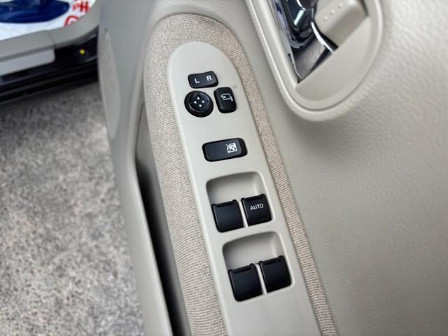 アルトラパン Ｘ　全方位モニター付ナビ　携帯リモコン　エネチャージ　レーダーブレーキサポート｜ディスチャージヘッドランプ｜オートライトシステム｜ナノイー搭載フルオートエアコン｜リモート格納式ドアミラー｜運転席シートヒーター｜１４インチアルミホイール｜（32枚目）