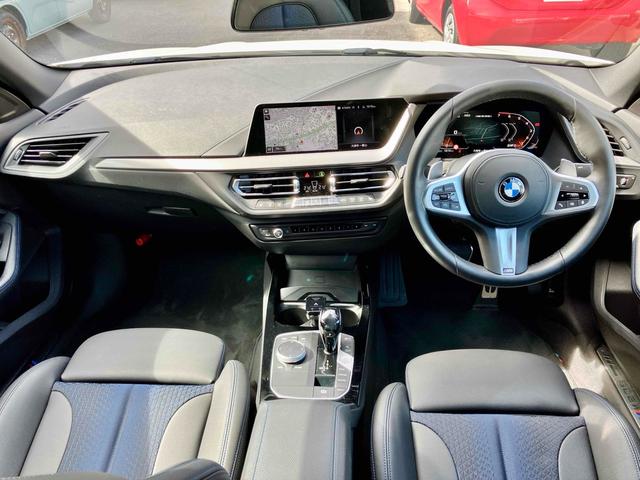 ２シリーズ Ｍ２３５ｉ　ｘＤｒｉｖｅグランクーペ　４ＷＤ　クリアランスソナー　オートクルーズコントロール　バックカメラ　ナビ　アルミホイール　オートライト　ＬＥＤヘッドランプ　ＡＴ　シートヒーター　スマートキー　アイドリングストップ　電動格納ミラー（2枚目）